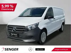 Weiß Gebraucht 2024 Mercedes Vito Van / Kleinbus | 36.593 € (Fairer Preis)