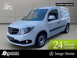Weiß Gebraucht 2021 Mercedes Citan 111 Van / Kleinbus | 13.673 € (Superpreis)