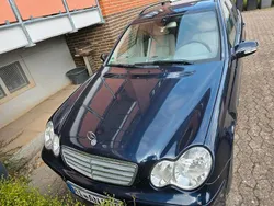 Blau Gebraucht 2006 Mercedes C220 Kombi | 2.500 € (Guter Preis)