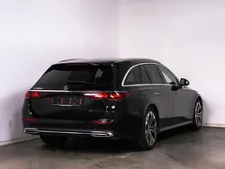 Gebraucht 2024 Mercedes E300 Avantgarde | 45.540 €
