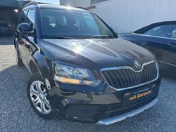 Schwarz Gebraucht 2015 Skoda Yeti Active SUV | 9.490 € (Guter Preis)