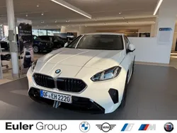 Alpinweiß uni Gebraucht 2025 BMW 220 M Sport Coupé | 38.950 € (Fairer Preis)
