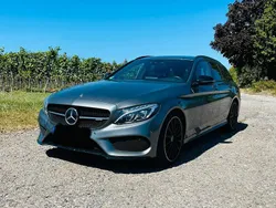 Grau Gebraucht 2017 Mercedes C300 AMG Kombi | 22.500 € (Fairer Preis)