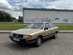 Gold Gebraucht 1987 Audi 100 Limousine | 6.300 €