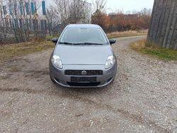 Grau Gebraucht 2006 Fiat Punto Kleinwagen | 1.650 €