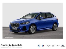 Blau Gebraucht 2024 BMW 218 Active Tourer M Sport Van / Kleinbus | 32.790 € (Fairer Preis)
