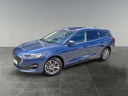 Chromablau metallic Gebraucht 2024 Ford Focus Titanium Kombi | 24.990 € (Fairer Preis)