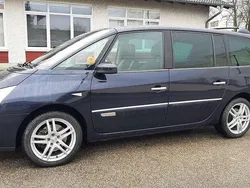 Violett Gebraucht 2008 Renault Grand Espace Dynamique Van / Kleinbus | 5.000 € (Teuer)