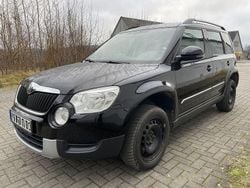 Schwarz Gebraucht 2013 Skoda Yeti Adventure SUV | 8.900 € (Superpreis)
