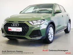 Distriktgrün metallic Gebraucht 2024 Audi A1 Ambiente Kleinwagen | 24.490 € (Guter Preis)