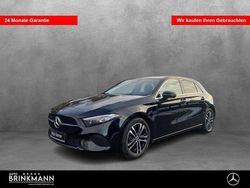 Lack kosmosschwarz Gebraucht 2024 Mercedes A180 Advanced Plus Limousine | 25.280 € (Superpreis)