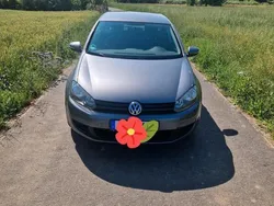 Grau Gebraucht 2009 VW Golf VI Kleinwagen | 5.222 € (Fairer Preis)