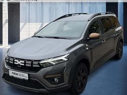 Grau Gebraucht 2023 Dacia Jogger Extreme Van / Kleinbus | 20.990 € (Fairer Preis)