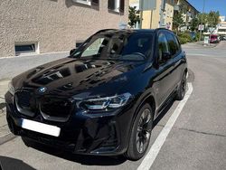 Schwarz Gebraucht 2023 BMW iX3 Impressive SUV | 43.500 € (Superpreis)