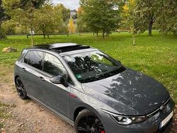 Grau Gebraucht 2023 VW Golf VIII GTI Limousine | 29.100 € (Guter Preis)