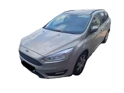 Silber Gebraucht 2015 Ford Focus Kombi | 6.499 € (Guter Preis)