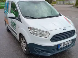 Weiß Gebraucht 2017 Ford Courier Van / Kleinbus | 8.000 € (Teuer)