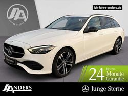 Polarweiss Gebraucht 2023 Mercedes C200 Avantgarde Kombi | 27.194 € (Guter Preis)