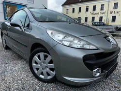 Grau Gebraucht 2008 Peugeot 207 CC Cabrio | 3.990 € (Fairer Preis)