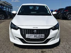 Weiß Gebraucht 2022 Peugeot 208 Kleinwagen | 12.450 € (Superpreis)