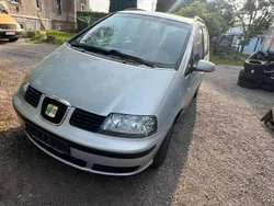 Silber Gebraucht 2000 Seat Alhambra Van / Kleinbus | 899 € (Etwas zu teuer)