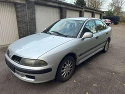 Silber Gebraucht 2002 Mitsubishi Carisma Comfort Edition Limousine | 2.350 € (Fairer Preis)
