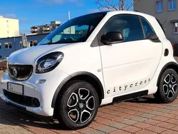 Weiß Gebraucht 2018 Smart ForTwo Coupé Kleinwagen | 12.900 € (Etwas zu teuer)