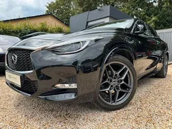 Schwarz Gebraucht 2019 Infiniti Q30 Kleinwagen | 23.990 € (Fairer Preis)