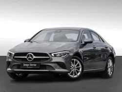 Grau Gebraucht 2022 Mercedes CLA250 Limousine | 29.900 € (Fairer Preis)