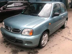 Blau Gebraucht 2001 Nissan Micra Kleinwagen | 1.350 €