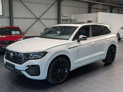Weiß Gebraucht 2021 VW Touareg R-line SUV | 45.900 € (Fairer Preis)