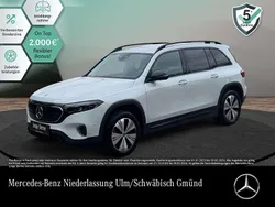 Weiß Gebraucht 2023 Mercedes EQB250 Advanced Plus SUV | 32.990 € (Fairer Preis)