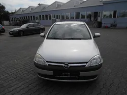 Silber Gebraucht 2003 Opel Corsa Elegance Limousine | 800 € (Superpreis)