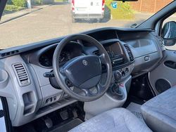 Weiß Gebraucht 2011 Renault Trafic Van / Kleinbus | 3.700 € (Superpreis)