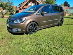 Braun Gebraucht 2009 VW Touran Van / Kleinbus | 4.999 € (Fairer Preis)