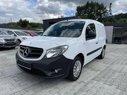 Weiß Gebraucht 2017 Mercedes Citan 109 Van / Kleinbus | 7.900 € (Guter Preis)