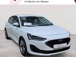Weiß Gebraucht 2022 Ford Focus Cool & Connect Limousine | 14.489 € (Superpreis)