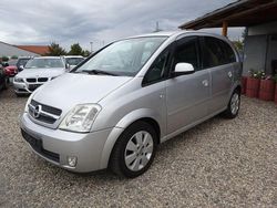 Grau Gebraucht 2004 Opel Meriva Van / Kleinbus | 750 € (Superpreis)