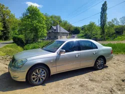 Grau Gebraucht 2002 Lexus LS430 Limousine | 11.999 €