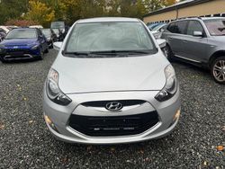Silber Gebraucht 2015 Hyundai ix20 Edition Kleinwagen | 5.250 € (Fairer Preis)