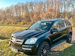 Schwarz Gebraucht 2010 Mercedes 190 AMG Limousine | 16.950 €