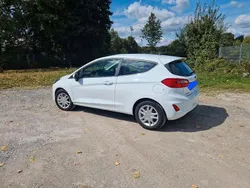 Weiß Gebraucht 2017 Ford Fiesta Trend Kleinwagen | 8.000 € (Guter Preis)