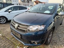 Blau Gebraucht 2016 Dacia Sandero Celebration Limousine | 4.900 € (Guter Preis)