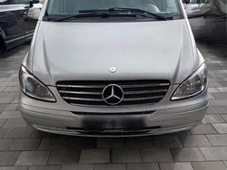 Silber Gebraucht 2006 Mercedes Viano Van / Kleinbus | 10.000 € (Etwas zu teuer)