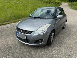 Grau Gebraucht 2011 Suzuki Swift Kleinwagen | 6.000 €