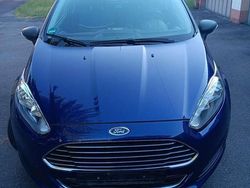 Blau Gebraucht 2014 Ford Fiesta Ambiente Kleinwagen | 4.200 € (Guter Preis)