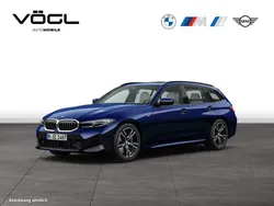 Blau Gebraucht 2024 BMW 330 Comfort Edition Kombi | 58.790 € (Teuer)