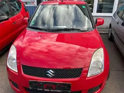 Rot Gebraucht 2008 Suzuki Swift Kleinwagen | 2.500 €