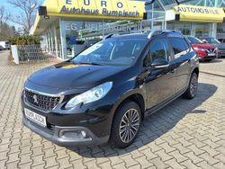 Schwarz Gebraucht 2017 Peugeot 2008 Allure SUV | 10.990 € (Teuer)
