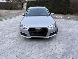 Grau Gebraucht 2017 Audi A4 Kombi | 16.500 € (Guter Preis)